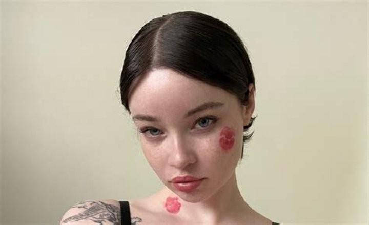 Chloe (okichloeo) Onlyfans, Wiki, Age, Biography, Height, Info, Boyfriend