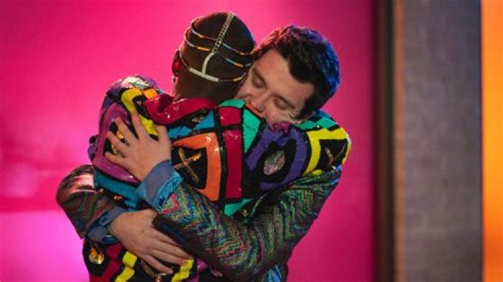 Does Maeve Cheat On Otis? Did They End Up Together?