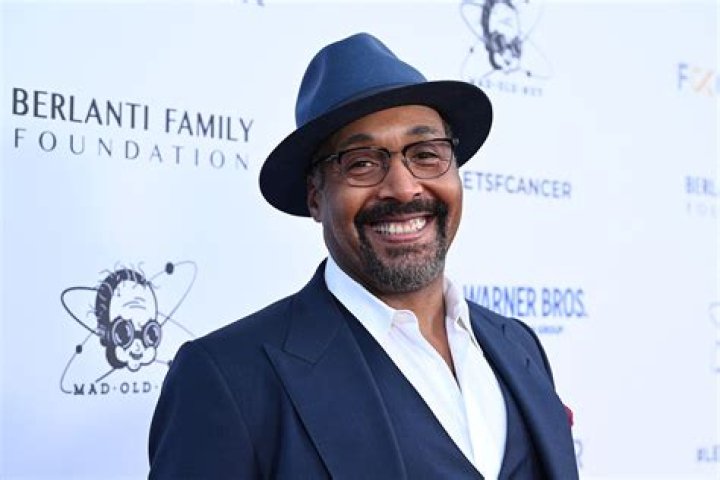 Jesse L. Martin Was Ready to Settle For a Dog If a Wife Wasn’t Available