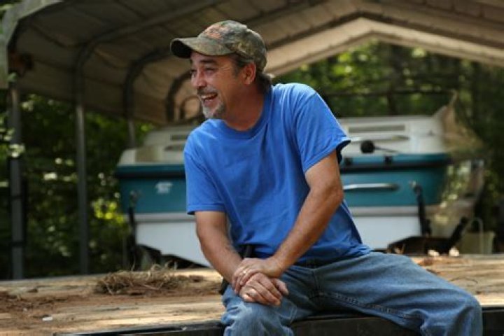Moonshiners casts Steven Ray Tickle and Tim Smith