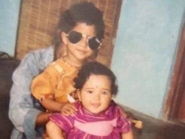 Ruhani Sharma Early Life
