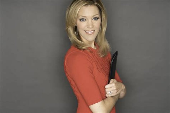 Shannon Cake WPTV, Bio, Wiki, Age, Height, Husband, Salary, and Net Worth